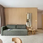 Sea Shell Aparthotel 3*